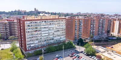 V0333 - Avd. Rovira i Virgili 46B - 8º 4ª