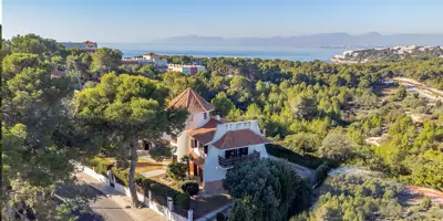 V0538 - Carrer Bosc del Quec 19 - 43840 - Salou