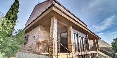REMAX Lodonar - Julia San Román