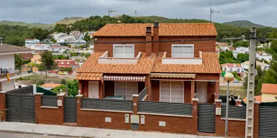 V0116 - Café 12 A - Urb. El Castell
