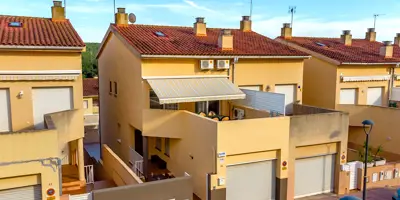 V0187 - Carrer Solans 43 - Perafort